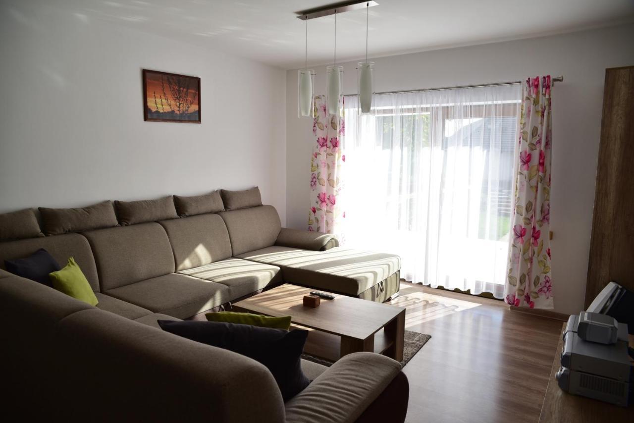 Apartman Lukov Lukov  外观 照片